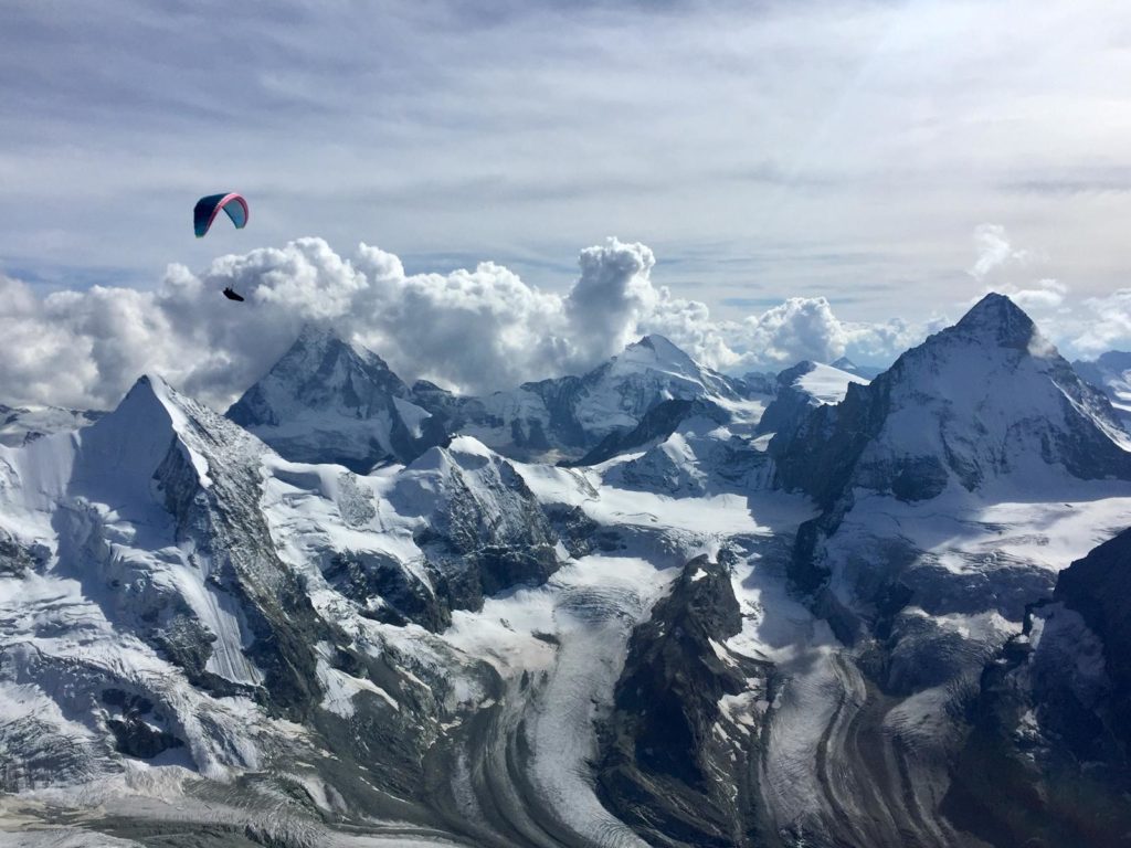 7e6a05f1-0474-47f4-aae6-109501d0cde7